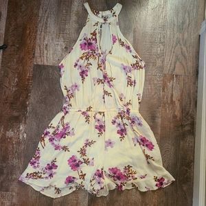 Spring American Eagle Floral Halter Style Top Romper Medium